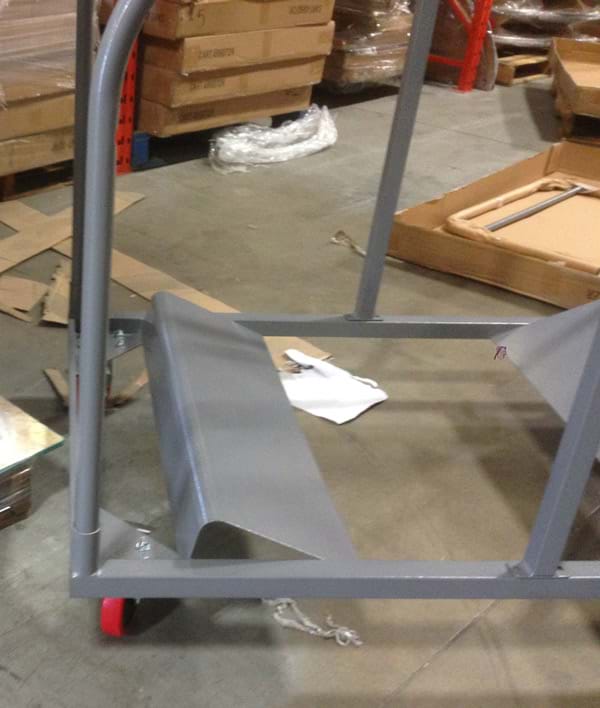 Round Table Cart Attaching Poles 2