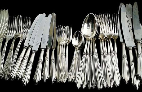 Stainless Steel Flatware vs Silver Plated Flatware (Pros/Cons)